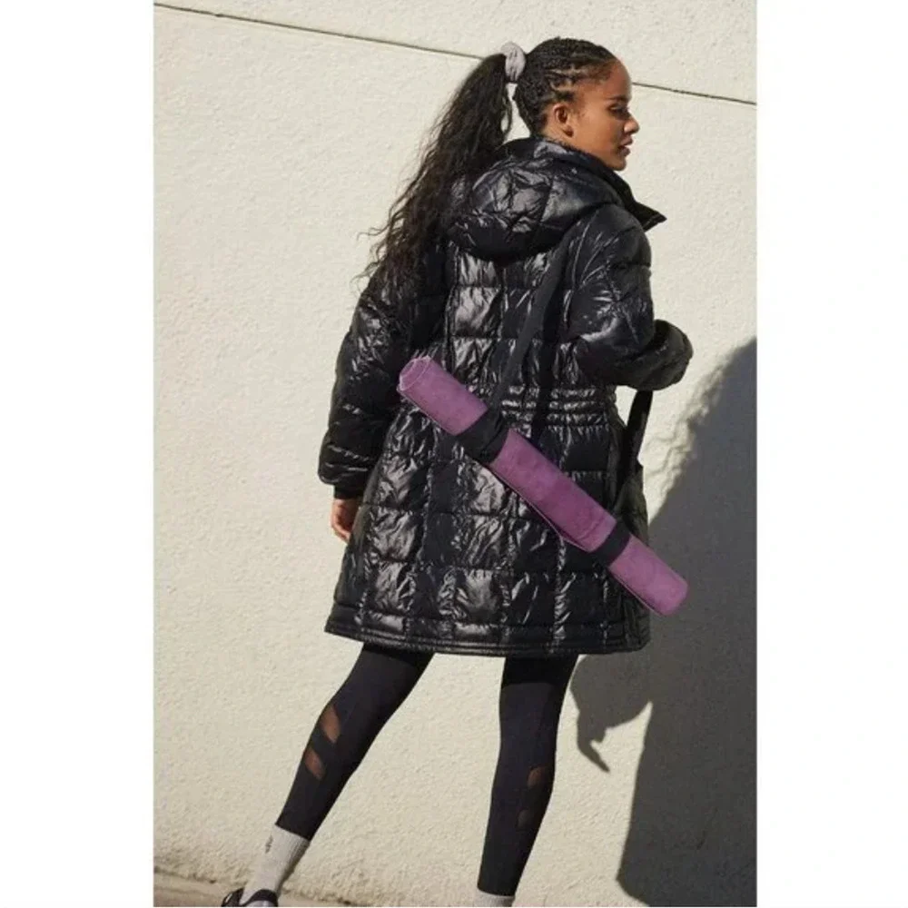 Free People Movement Patricia Packable Poncho Puffer Jacket XS NEW - Picture 2 of 5